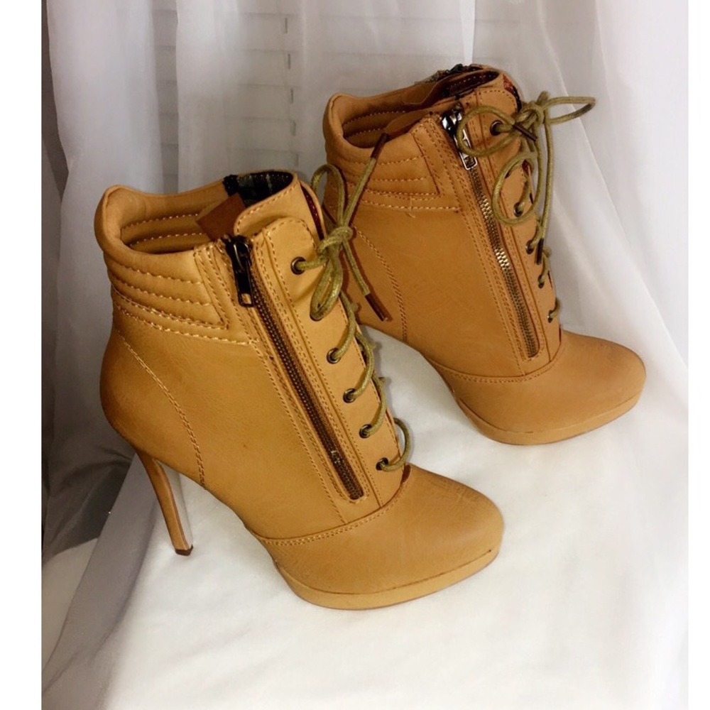 Madden Girl boots size 7.5